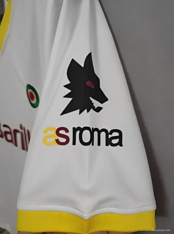 Retro 91/92 Roma Away White Jersey - Image 7