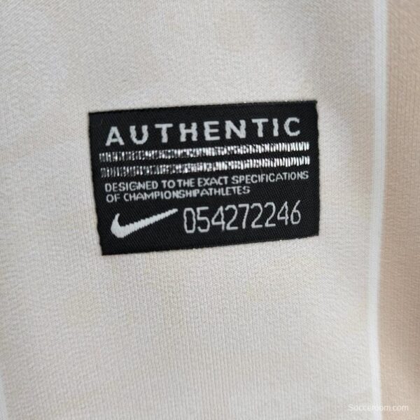 Retro 2010 Corinthians 100th Anniversary Beige Jersey - Image 8