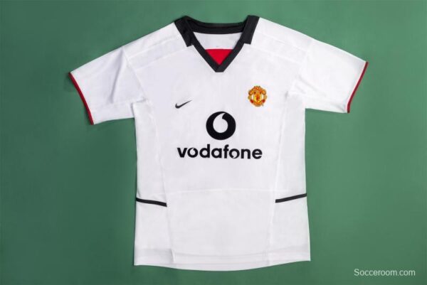 Retro 02/03 Manchester United Third White Soccer Jersey - Image 9