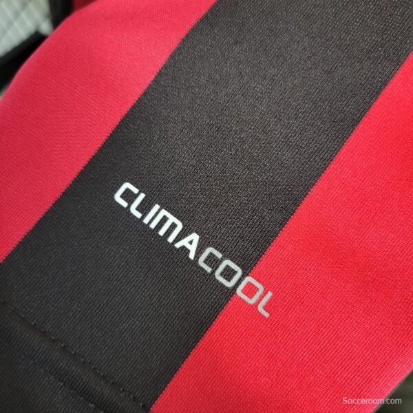 Retro 2009-10 AC Milan Home Jersey - Image 5
