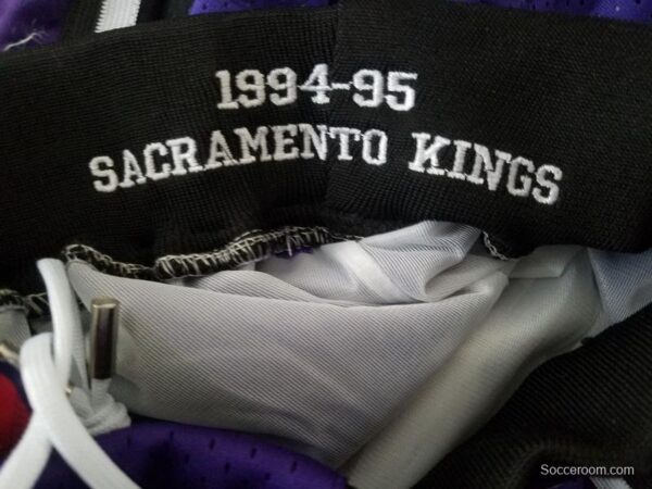 Sacramento 1994-95 Retro Classics Basketball Club Shorts - Image 5