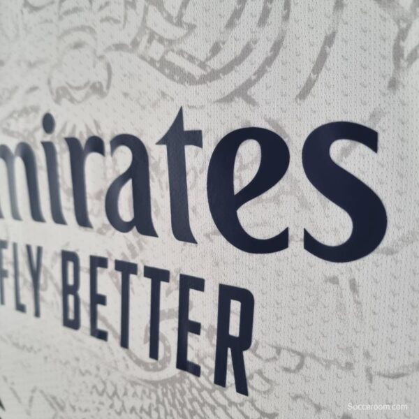 22/23 Real Madrid Chinese Dragon White - Image 6