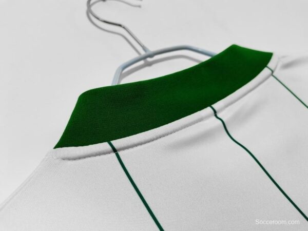 Retro 1984/86 Celtic Away Soccer Jersey - Image 2