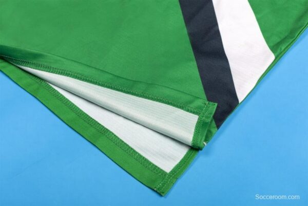 Retro 99/00 Liverpool Away Soccer Jersey - Image 7