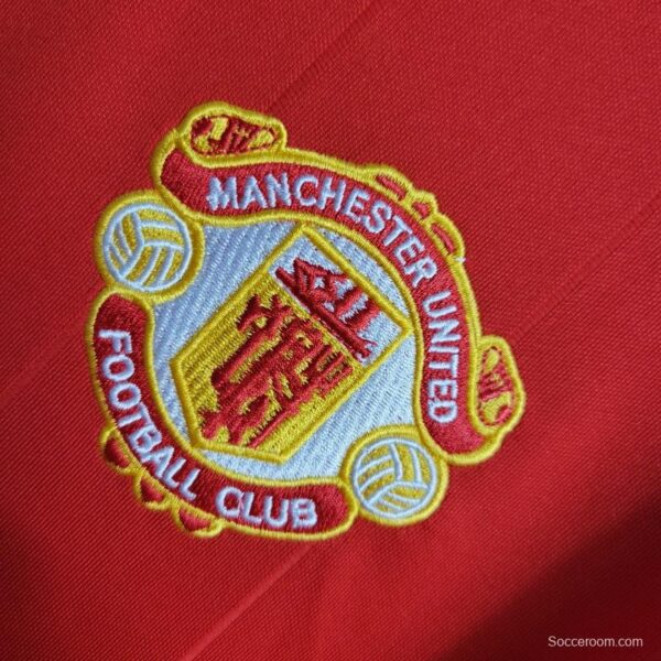 Retro 83/84 Manchester United Home Jersey - Image 5