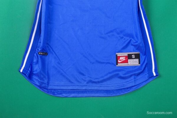 Retro 1998 Italy Home Soccer Jersey - Image 7