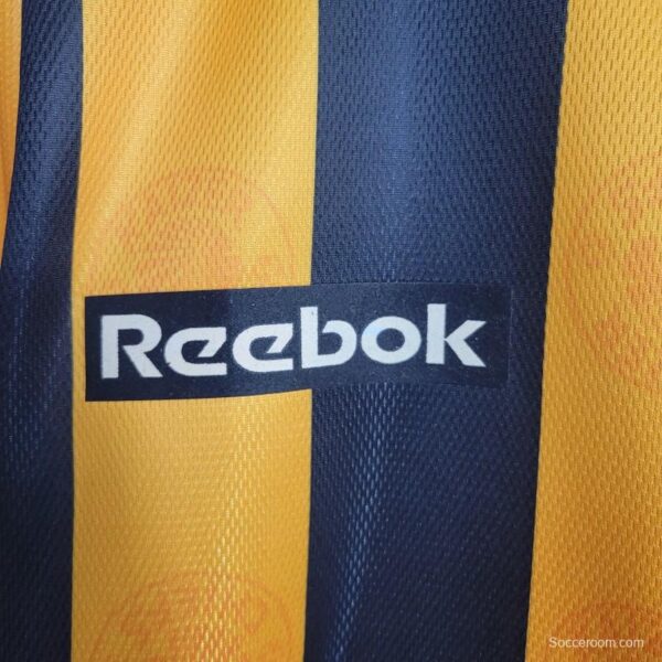 Retro 98/99 Kaizer Chiefs HomeJersey - Image 7