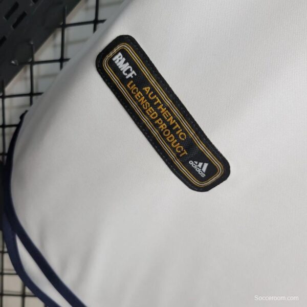 Retro 00-01 Real Madrid Home Jersey - Image 7