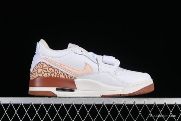 Air Jordan Legacy AJ312 Low Sneakers - Image 2