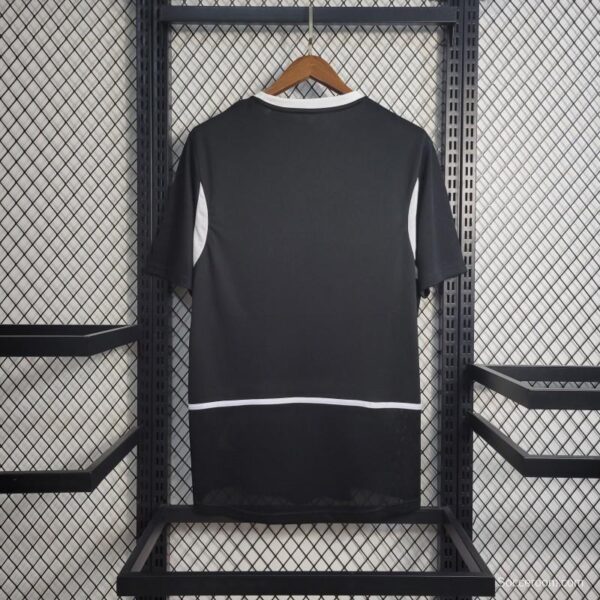 Retro 2002 Brazil Black Goalkeeper Jersey - Image 4