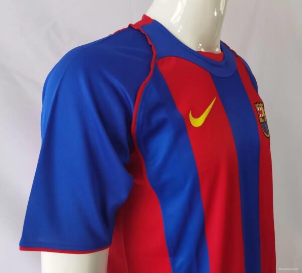 Retro 04/05 Barcelona Home Jersey - Image 3