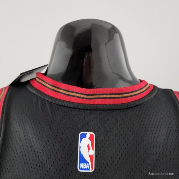 Retro Philadelphia 76ers Iverson #3 Big Meteor Black NBA Jersey - Image 2