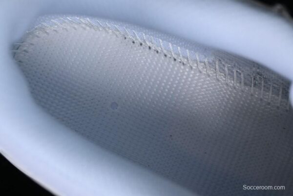 Air Jordan Legacy AJ312 Low Sneakers - Image 13