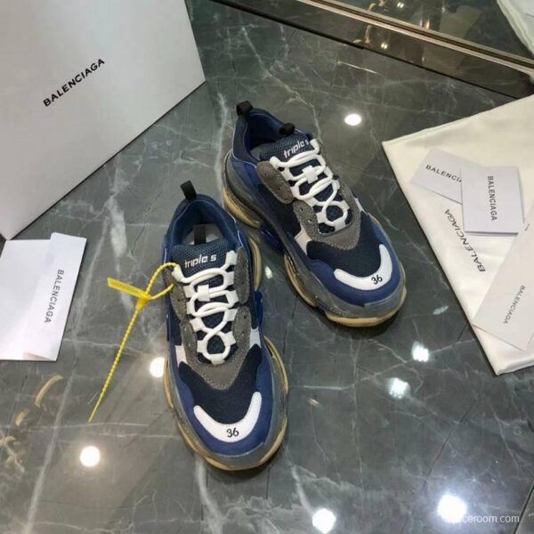 Men/Women Balenciaga Triple S Sneaker Navy - Image 9