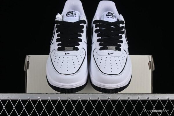 Nike Air Force 1'07 Low Casual Sneakers - Image 5
