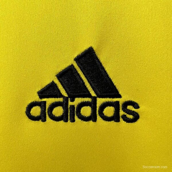 Retro 11/12 Real Madrid Goalkeeper Yellow Jersey - Image 10