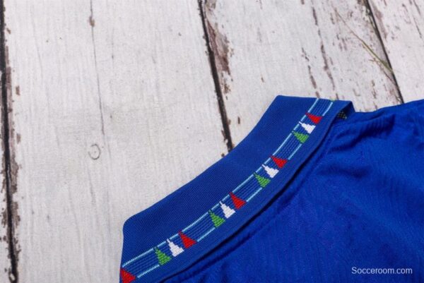 Retro 1994 Italy Home Soccer Jersey - Image 2