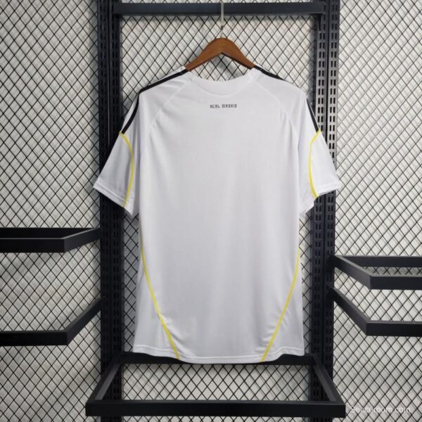 Retro 09/10 Real Madrid Home Jersey - Image 12