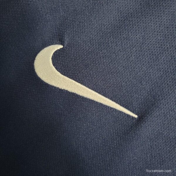 Retro 17-18 PSG Home Jersey - Image 4
