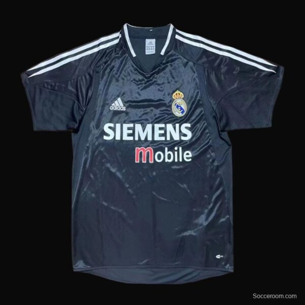 Retro 04/05 Real Madrid Third Black Jersey - Image 3
