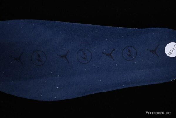 Fragment Design x Air Jordan 3 AJ3 - Image 3