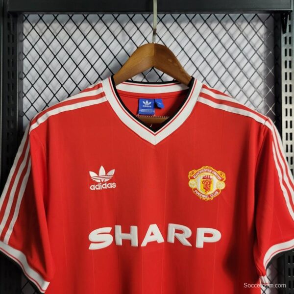 Retro 83/84 Manchester United Home Jersey - Image 9