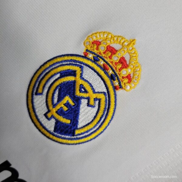 Retro 09/10 Real Madrid Home Jersey - Image 9