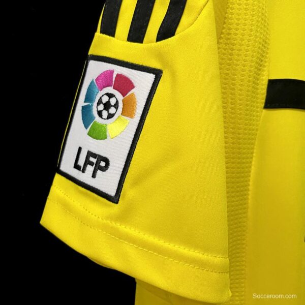 Retro 11/12 Real Madrid Goalkeeper Yellow Jersey - Image 9
