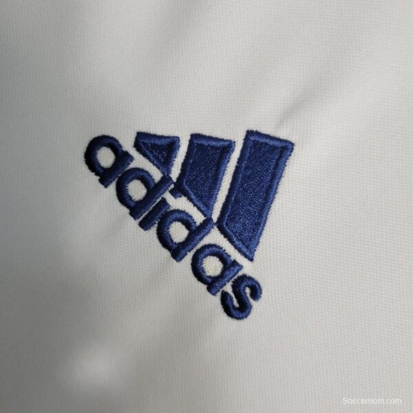 Retro 00-01 Real Madrid Home Jersey - Image 9