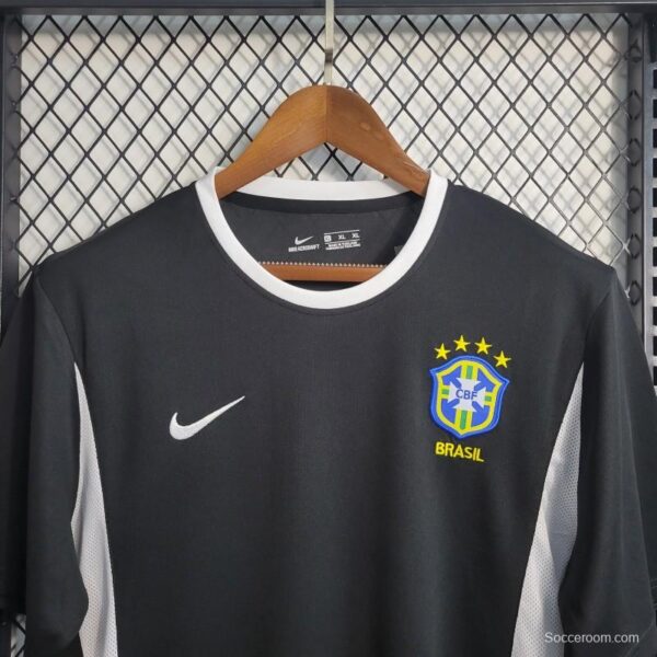 Retro 2002 Brazil Black Goalkeeper Jersey - Image 3