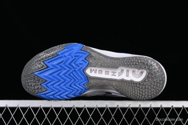 Nike Air Zoom G.T.Cut 2 EP Basketball Shoes - Image 3