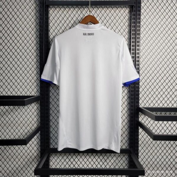 Retro 10-11 Real Madrid Home Jersey - Image 9