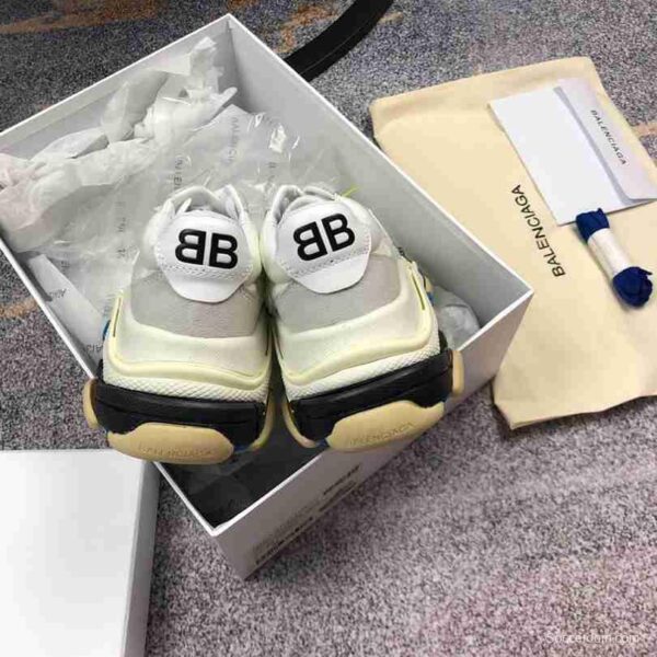 Men Balenciaga Triple-S 2 Sneaker Grey - Image 5