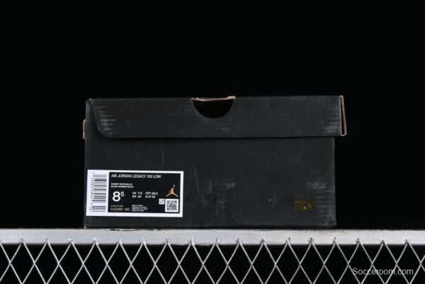 Air Jordan Legacy AJ312 Low Sneakers - Image 6