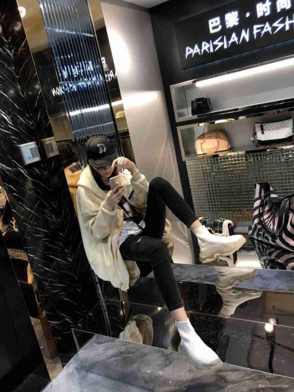 Men/Women Balenciaga Speed White Sneaker Item 6380330 - Image 6