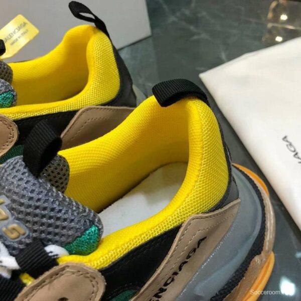 Men/Women Balenciaga Triple S MutiColor Clear Sole Khaki/Green Item Sneaker 6380380 - Image 4