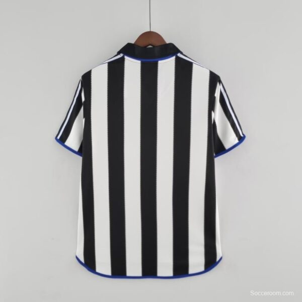 Retro 00/01 Newcastle United Home Soccer Jersey - Image 2