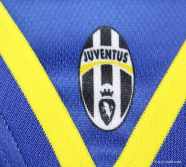 Retro 95/96 Juventus Away Blue Long Sleeve Jersey - Image 12