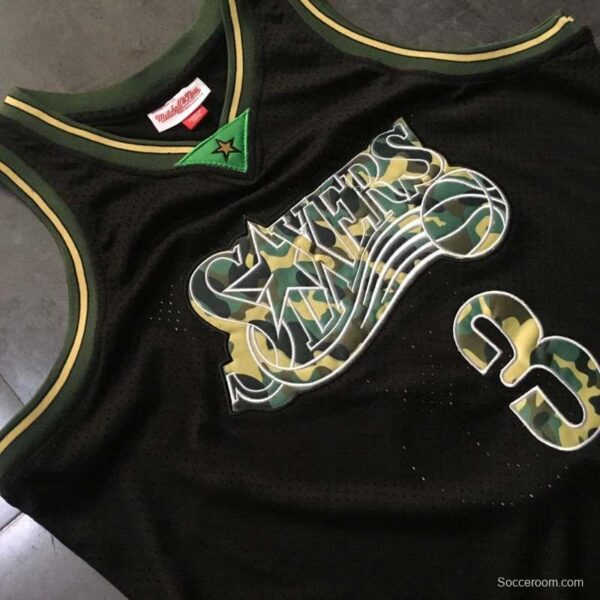 Men's Allen Iverson Black Retro Classic Team Jersey - Image 4