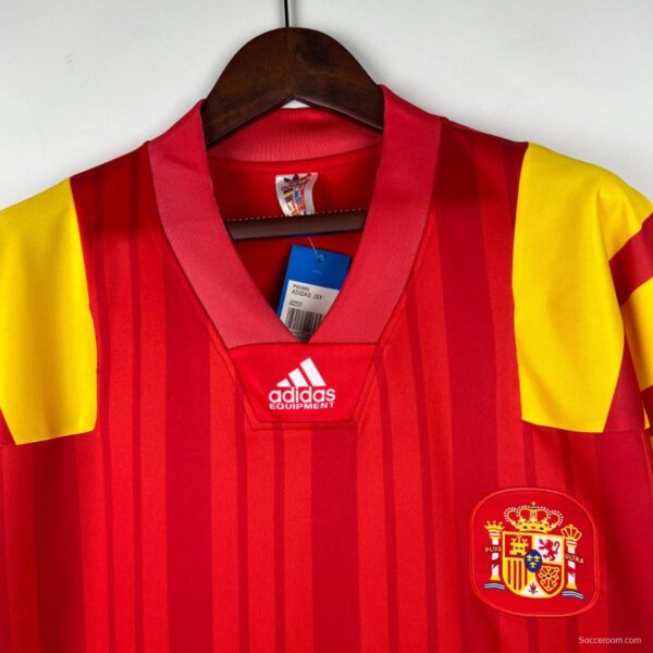 Retro 1992/94 Spain Home Jersey - Image 7