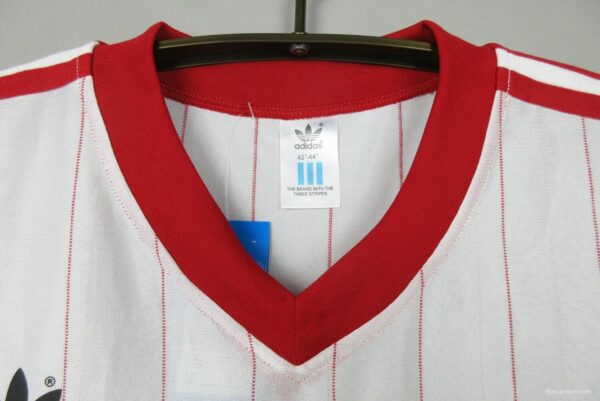 Retro 1982 Poland Home Jersey - Image 7