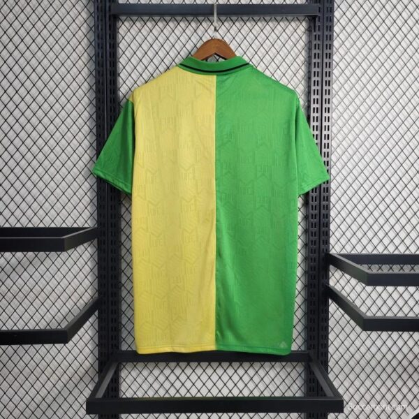 Retro 1992/94 Manchester United Third Green Jersey - Image 5