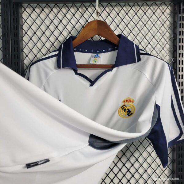 Retro 00-01 Real Madrid Home Jersey - Image 4