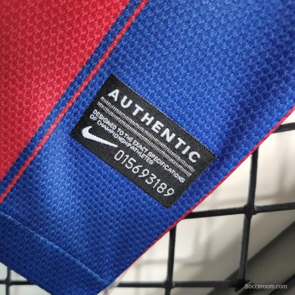 Retro 09-10 Barcelona Home Soccer Jersey - Image 7