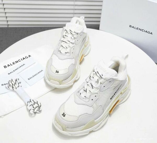 Men/Women Balenciaga Triple S Sneaker White Item 6380340 - Image 9