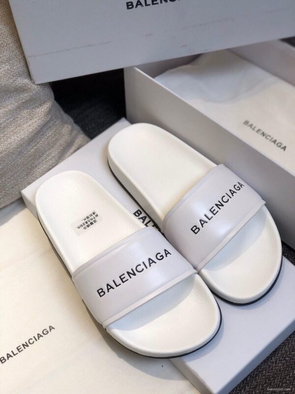 2 Color Men/Women Balenciaga Slipper Item 1092130 - Image 4
