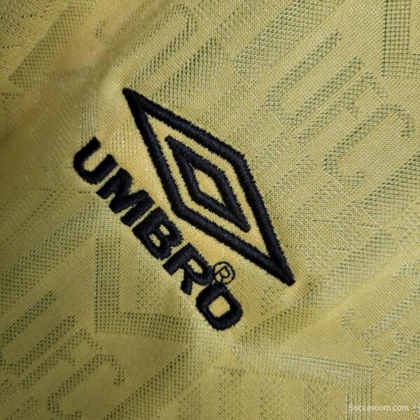 Retro 1992/94 Manchester United Third Green Jersey - Image 6