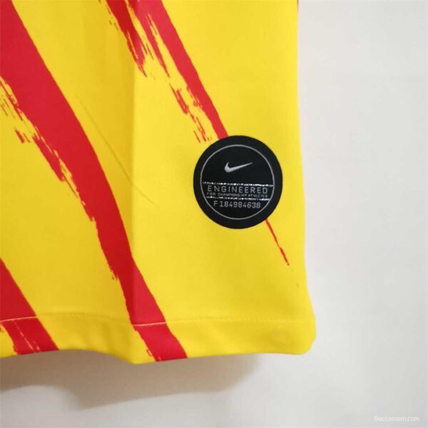 Retro 19/20 Barcelona Fourth Away Soccer Jersey - Image 6