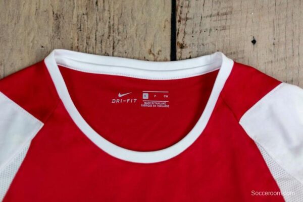 Retro 02/04 Arsenal Home Soccer Jersey - Image 8