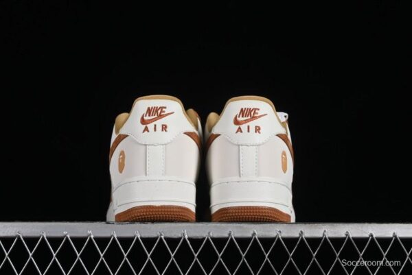 Nike Air Force 1'07 Low Casual Sneakers - Image 4